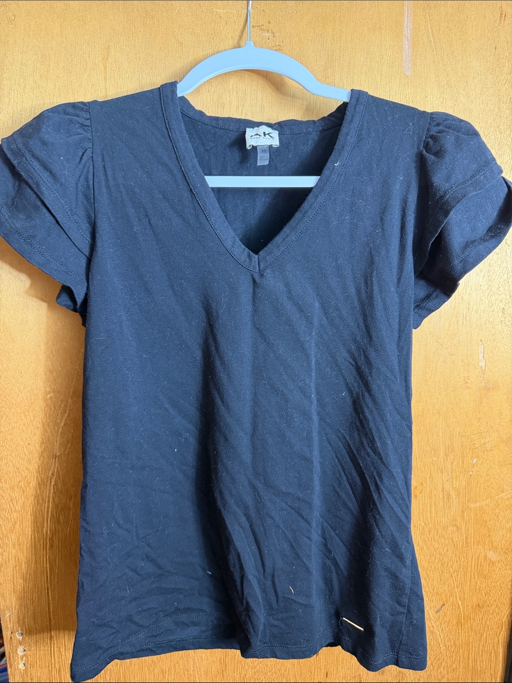 Anne Klein Black V-Neck Short Sleeve Puff-Sleeve Tee